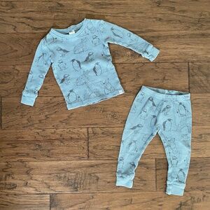 Little Planet by Carter's Waffle Knit Pajamas (18 mos)